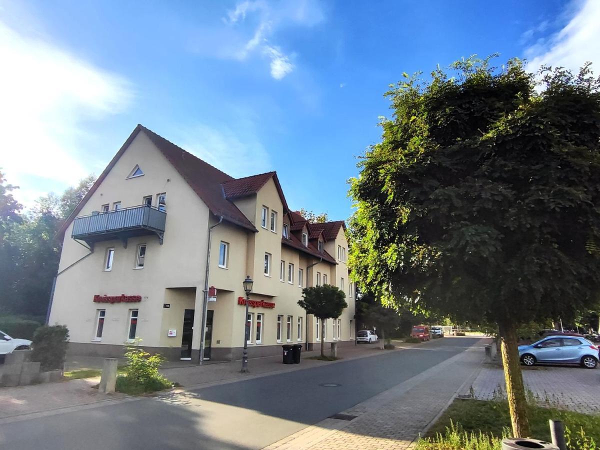 Bohnapartments Bechstein - Sehr Ruhig - 3 Schlafzimmer - Balkon - Gratis Stellplaetze- Wlan - Vollausstattung Neudietendorf Exterior foto
